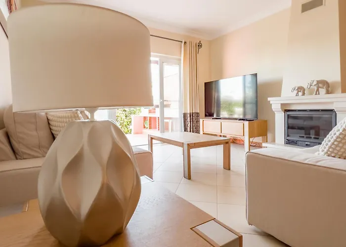 Beautiful Family T3 Townhouse With Pool