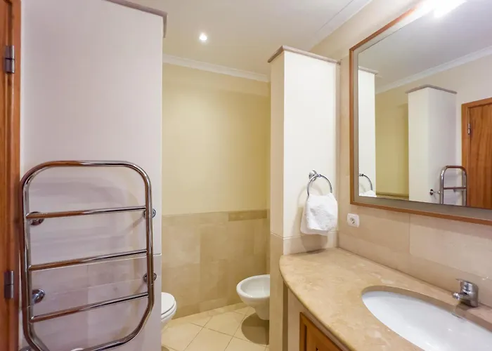 Beautiful Family T3 Townhouse With Pool * 维拉摩拉