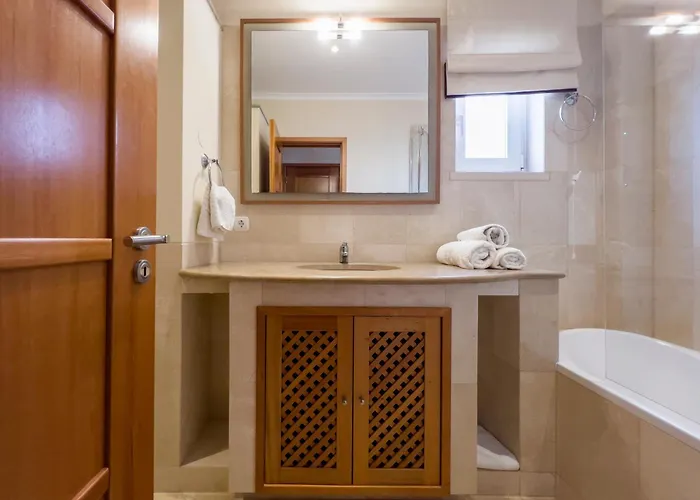 Beautiful Family T3 Townhouse With Pool 公寓 *