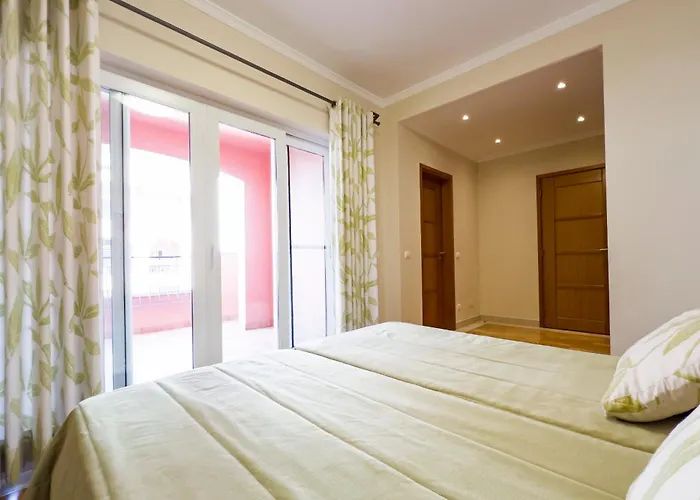 Beautiful Family T3 Townhouse With Pool 公寓