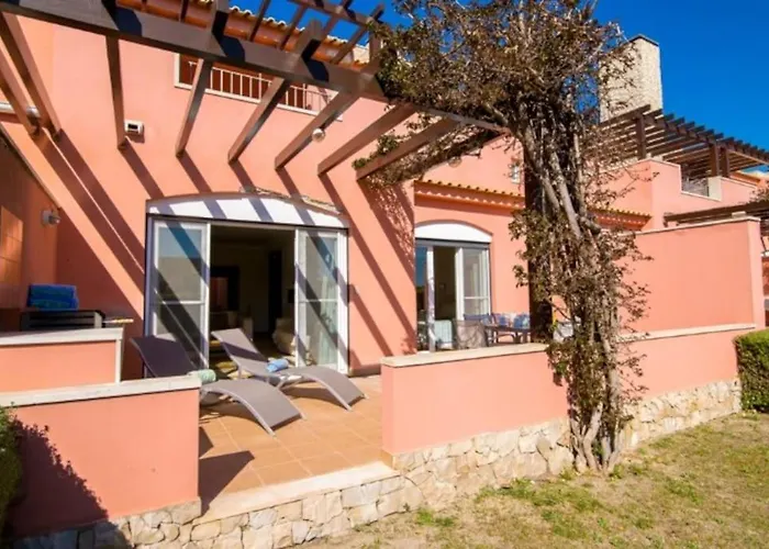 Beautiful Family T3 Townhouse With Pool
