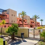 Beautiful Family T3 Townhouse With Pool Vilamoura