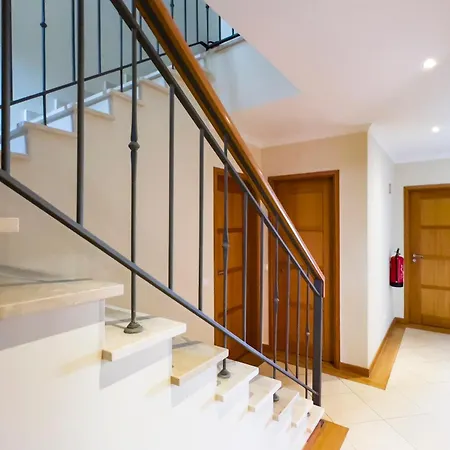 Apartment Beautiful Family T3 Townhouse With Pool Vilamoura