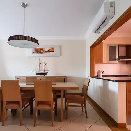 Beautiful Family T3 Townhouse With Pool Appartement