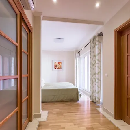 Beautiful Family T3 Townhouse With Pool