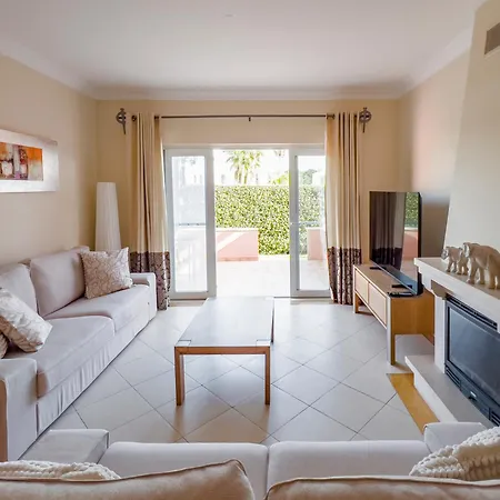 Beautiful Family T3 Townhouse With Pool