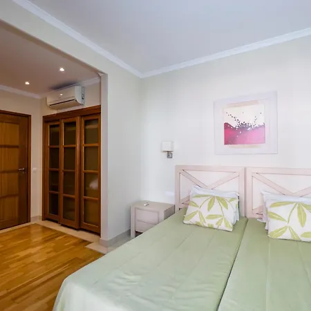Apartment Beautiful Family T3 Townhouse With Pool *