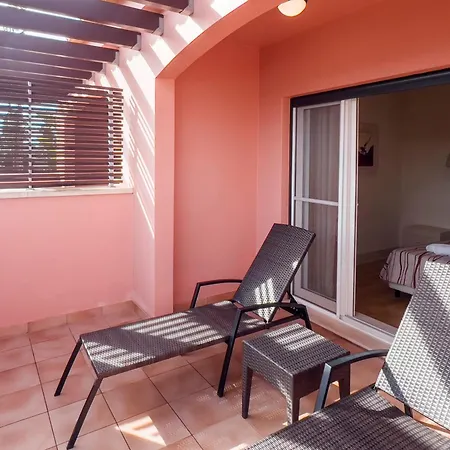 Apartment Beautiful Family T3 Townhouse With Pool