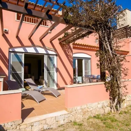 Beautiful Family T3 Townhouse With Pool