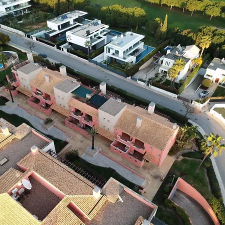 Beautiful Family T3 Townhouse With Pool Apartment